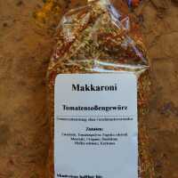 Rote Makkaroni-Gewürzzubereitung mit rotem Pulver...