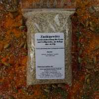 Zaziki-Gewürzzubereitung mit heller Farbe und...