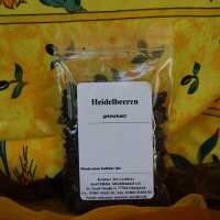 Getrocknete Heidelbeeren in dunkelblauer bis schwarzer Farbe