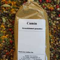 Gemahlener Kreuzkümmel als feines, braunes Pulver