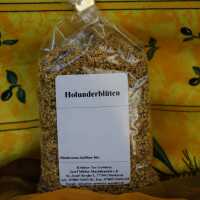 Getrocknete Holunderblüten in cremeweißer Farbe